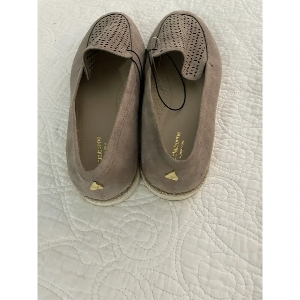 Liz Claiborne these only